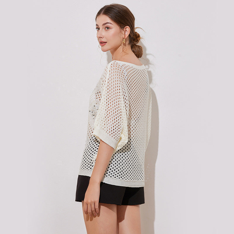 Bat sleeve T-shirt with hollowed out sequin top